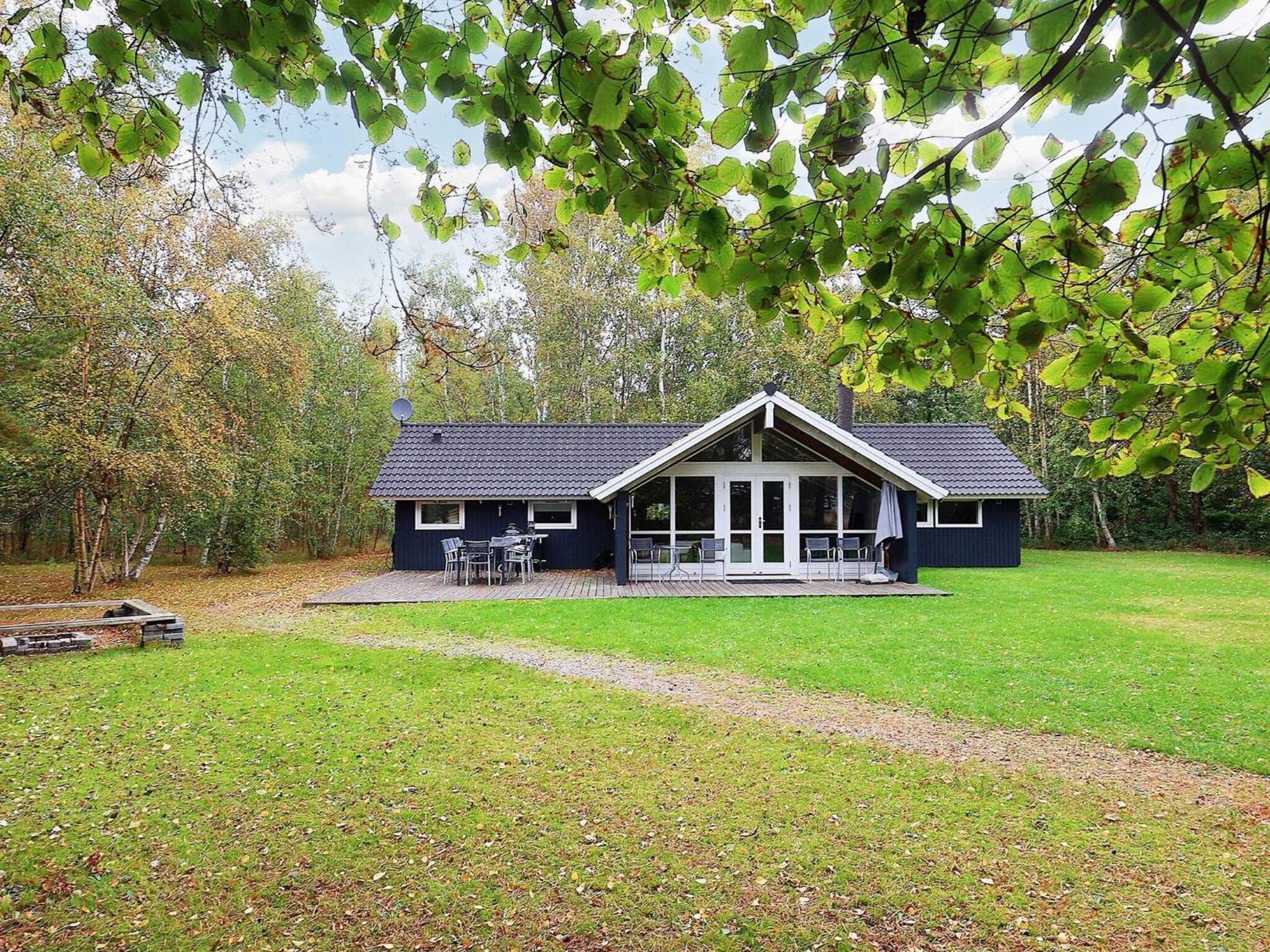 Four-Bedroom Holiday Home In Vaeggerlose 8 Bøtø By Exteriör bild